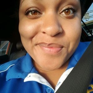 Meet your Posher, Candyce